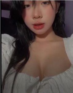 Mai Phương lộ clip