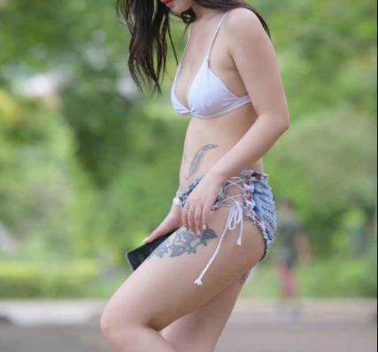 Ảnh Gái Xinh Mặc Quần Ngắn sexy